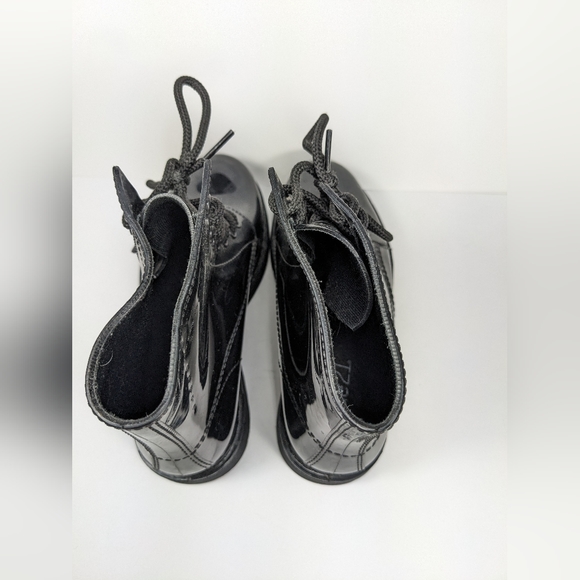 Shiny black rubber lace up short combat boot only worn once - Picture 5 of 8